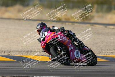 media/Dec-17-2022-SoCal Trackdays (Sat) [[224abd9271]]/Turn 7 Set 1 (1125am)/